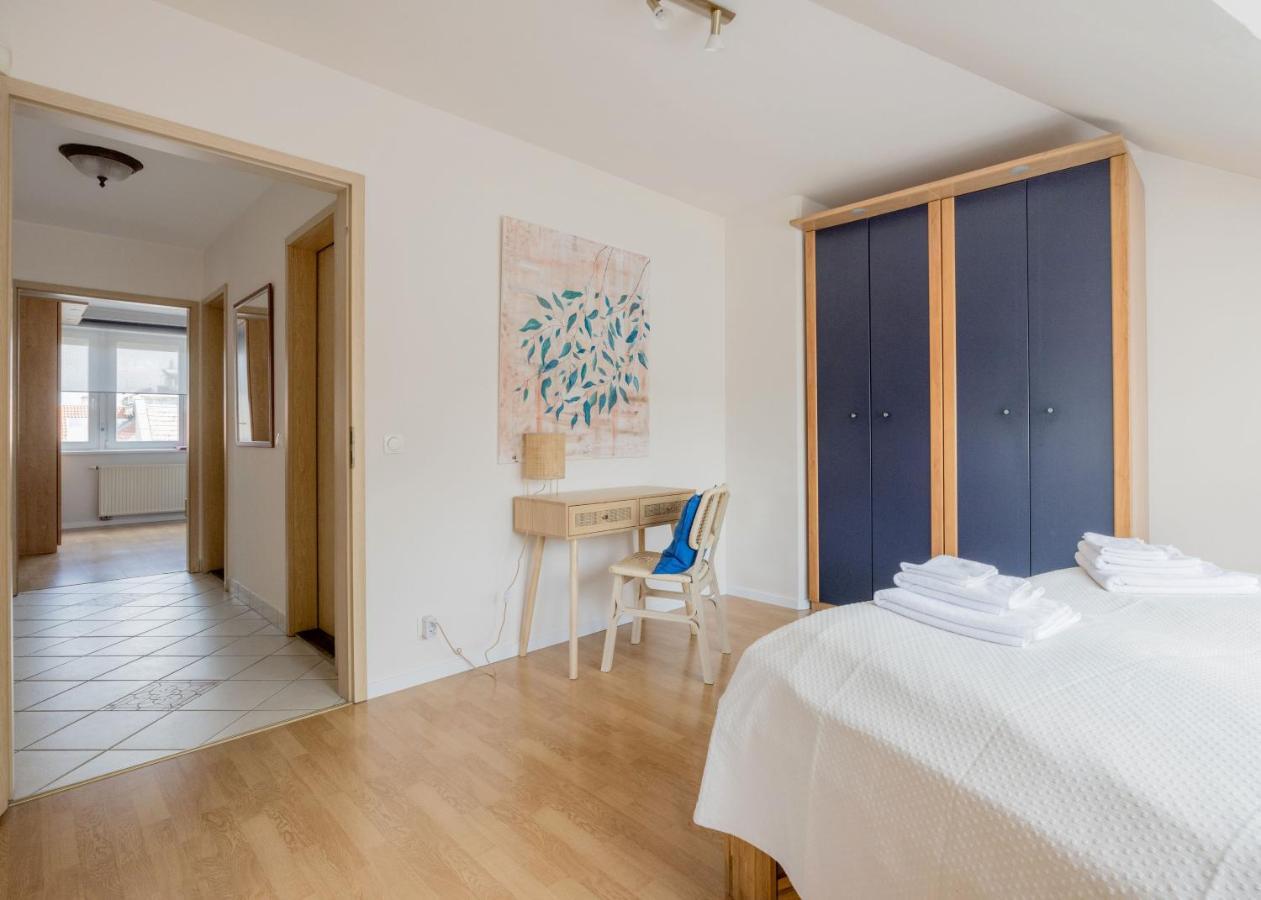 Bright And Spacious Penthouse W/ Terrace & Parking Budapest Eksteriør billede